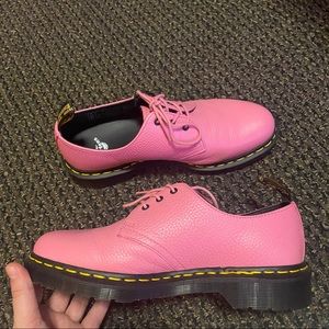 Dr. Martens pink shoe size 8 - quality like new